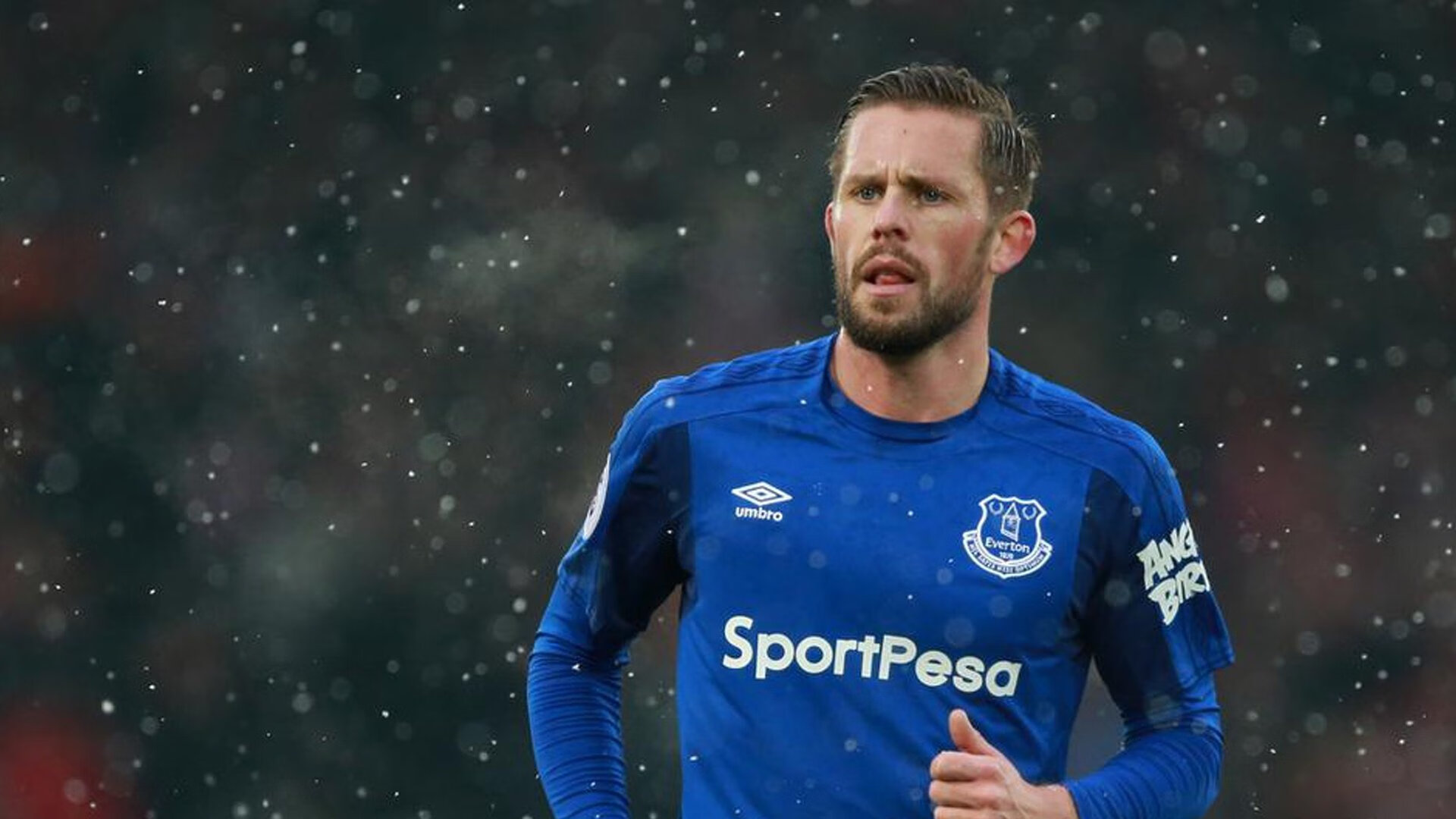 英格拉姆大场面先生,魔术血拼上海队背后的篮球文明碰撞