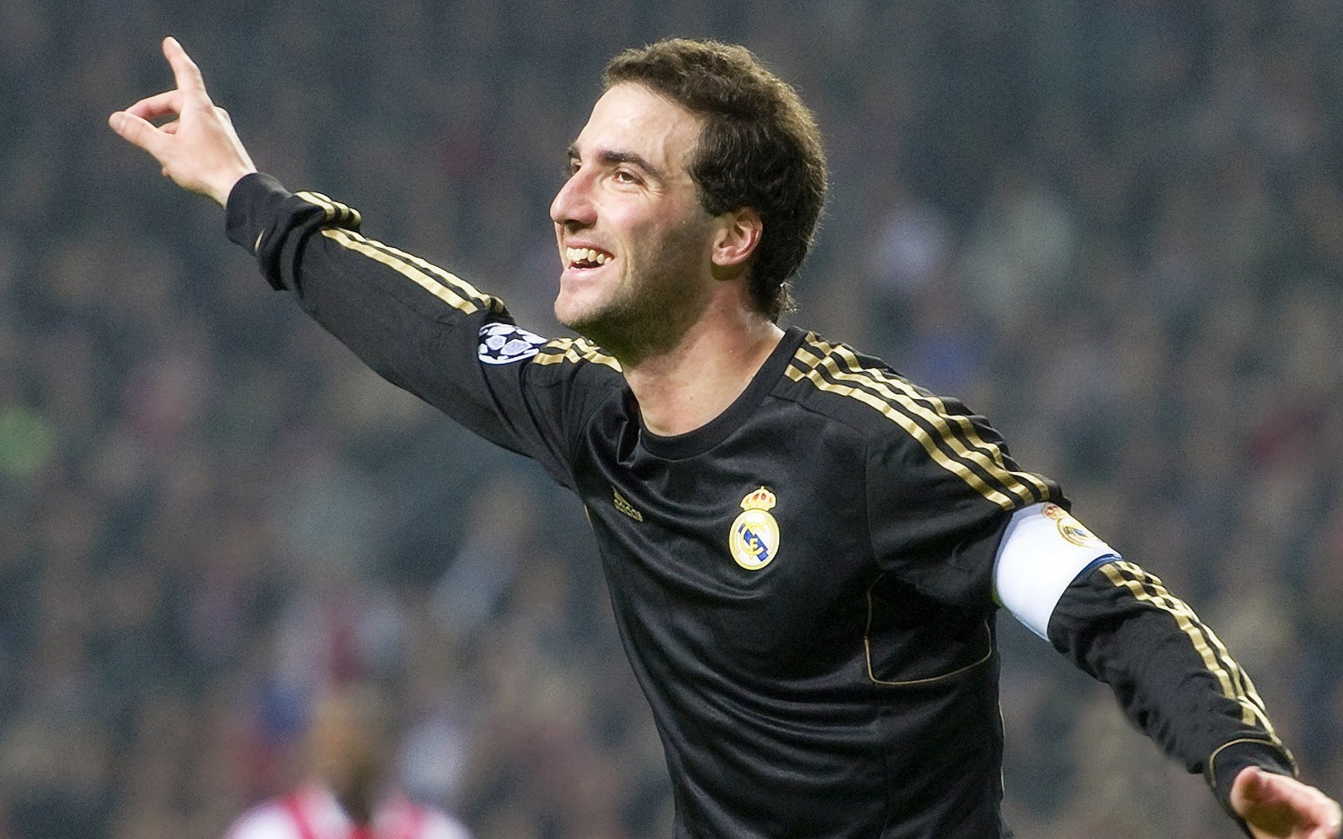 卡瓦哈尔一剑封喉,当南美坚韧撞上欧洲王者的加时鏖战